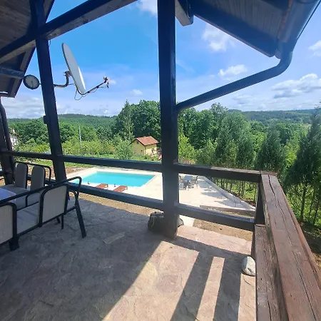 Vikendica Nature Park بيت للعطل