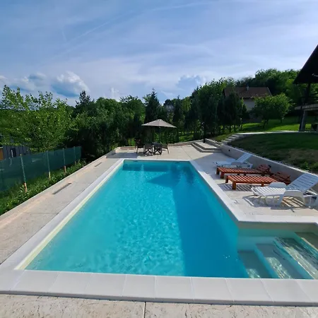 Vikendica Nature Park Ferienhaus *