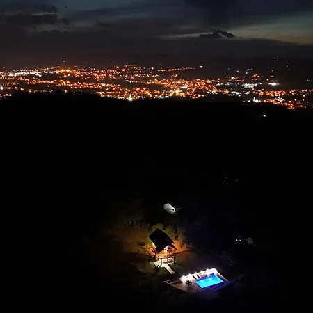 Vikendica Nature Park באניה לוקה
