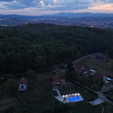 Vikendica Nature Park * באניה לוקה