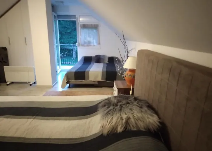 度假居 Vikendica Nature Park *