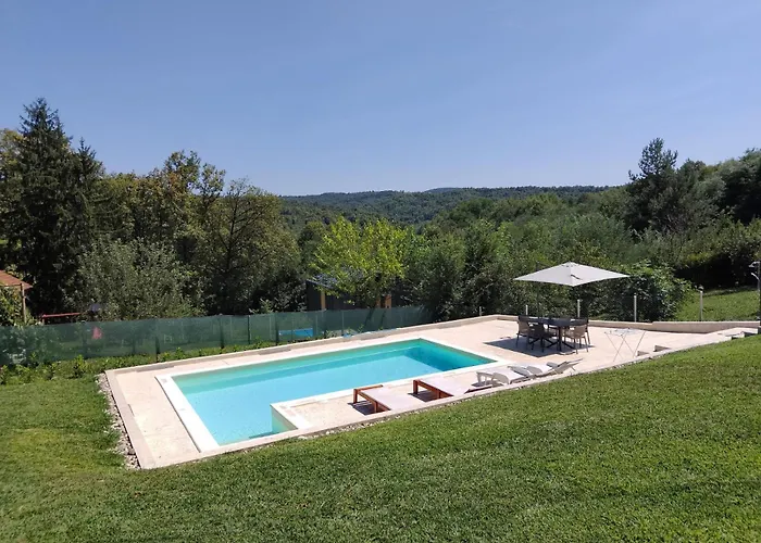 度假居 Vikendica Nature Park