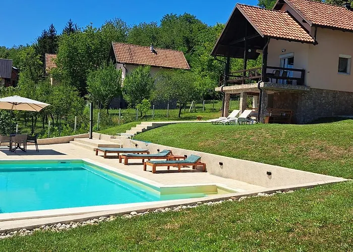 Vikendica Nature Park * 巴尼西卢卡